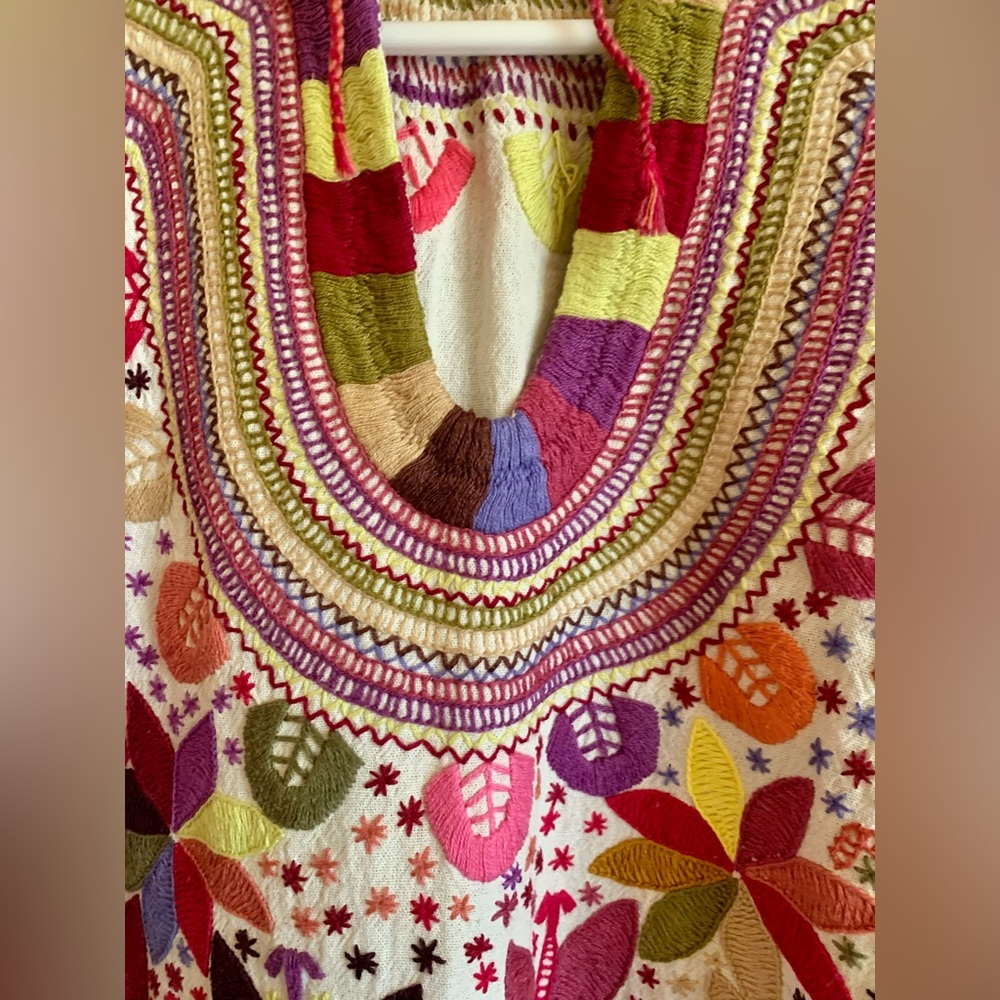 Hand Embroidered Top - Picture 3 of 3